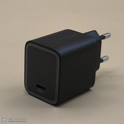 СЗУ Hoco CS82A Excellent  PD20W digital display(EU) чорний
