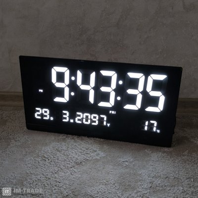 Годинник настільний від мережі та від батарейок JH8025