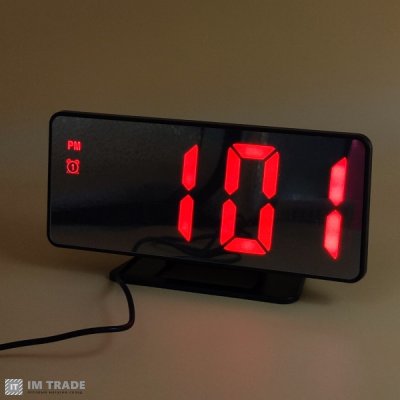 Годинник VST-888-1 ЧЕРВОНІ цифри +температура (USB)