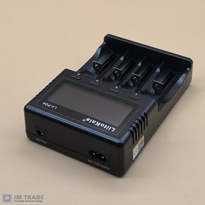 Заряд. пристрій на 4 АКБ LiitoKala Lii-PD4+EU+CAR battery charger