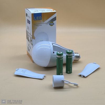 Ліхтар-лампочка  AY-921 (LED 20W SMD) +2x18650 1реж