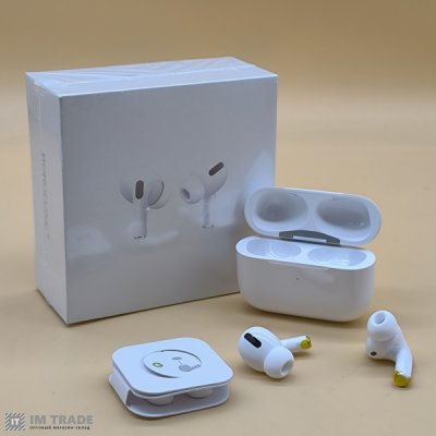 Bluetooth гарнитура BOROFONE BW90 білі, вакуумні, сенсорні з кейсом