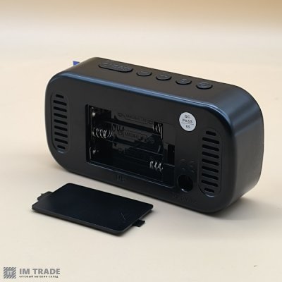 Годинник настільний від мережі та від батарейок DS-6637