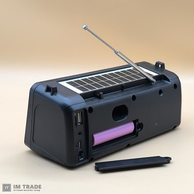 Портативна колонка  Golon  RX-S2618BTS Bluetooth, USB, SDсонячна панель